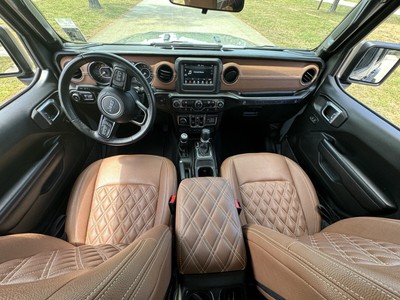 image 4 of interior