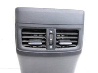 Suzuki Kizashi 09-16 Luftdusche Luftdüse Mitte Hinten Suzuki Kizashi 09-16 20.09.2012 gebraucht Vorschau 2