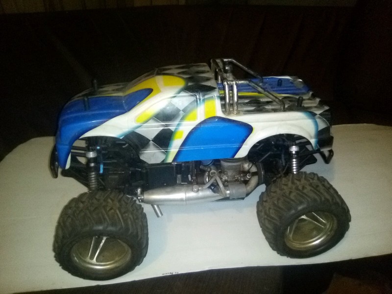 dominator rc car