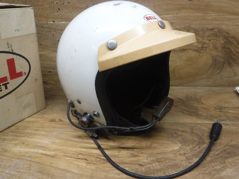 VINTAGE BELL R-T SIZE 7 1/4 WHITE W VISOR & BOX AHRMA MX RACING