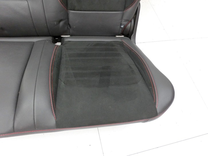 Ford Kuga DM2 16-20 Rücksitzbank Leder Alcantara Hinten rote Naht Ford Kuga DM2 16-20 27.12.2018 CJ6A-9662481-A... Vorschau 4