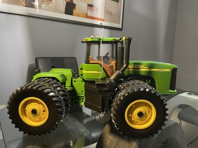 John Deere 9620 Remote Control Tractor | John Deere Radio Control - www.mygreen.farm