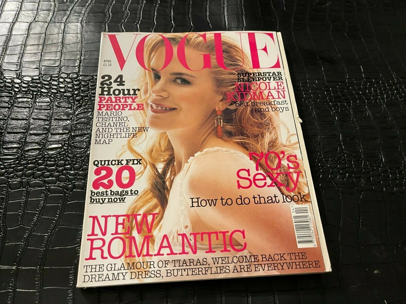女性情報誌 Vogue Turkey Magazine April 2022 女性情報誌 Vogue Turkey Magazine April 2022 女性情報誌 Vogue