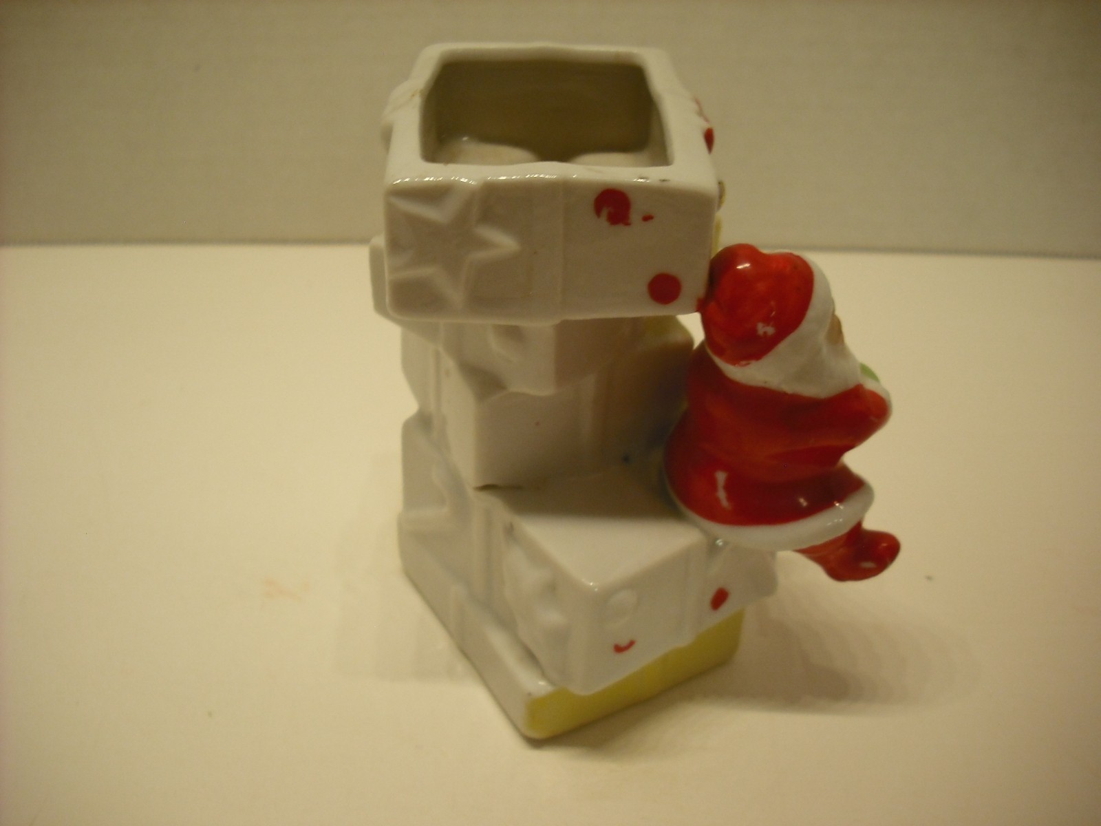 VINTAGE Santa Vase Presents JAPAN Christmas Ceramic China Porcelain Bisque Face