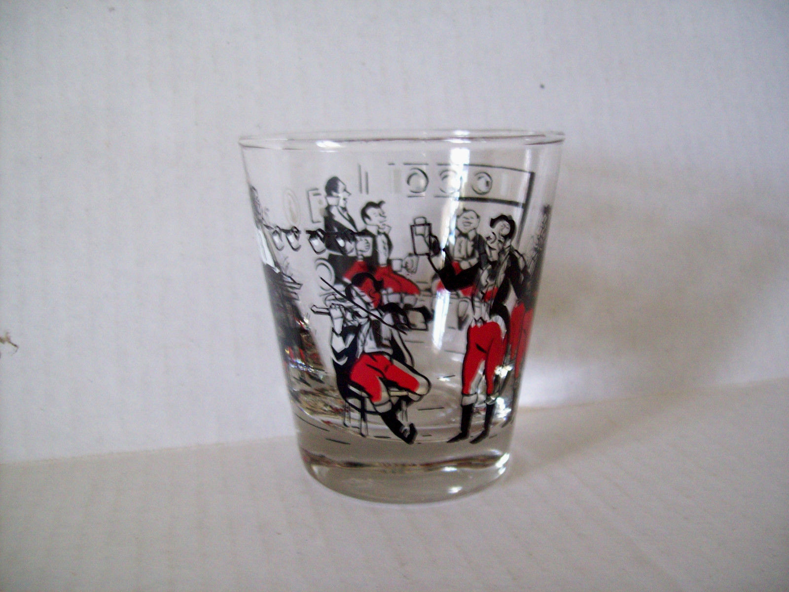 Libbey Pickwick Old Fashioned Rocks Glass tumbler Red Black bar scene 3.25