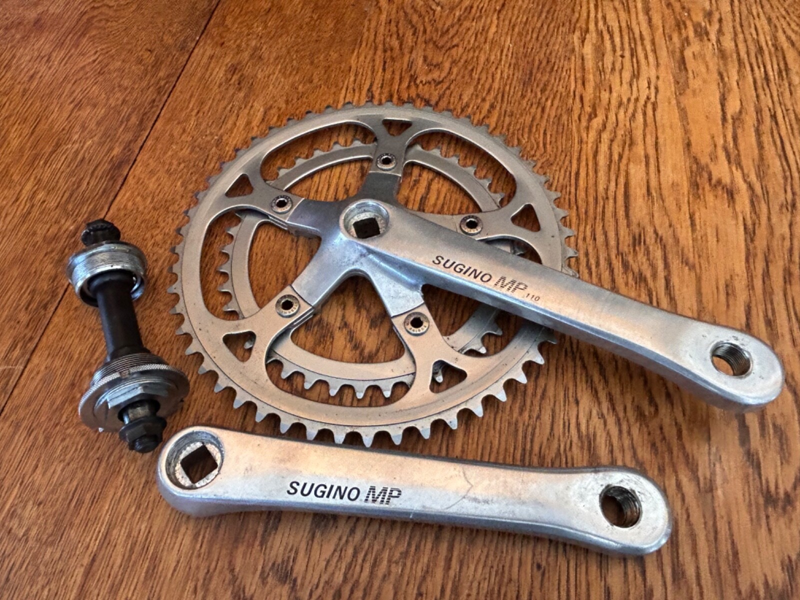 ぶ*。様 SUGINO MC PISTA クランク　48t 170mm +BB ぶ*。様 SUGINO MC PISTA クランク 48t 170mm +BB ぶ*。様 SUGINO MC