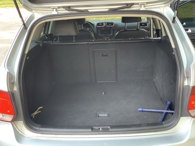 image 5 of interior