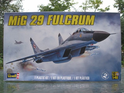REVELL 1/48 MiG-29 FULCRU....