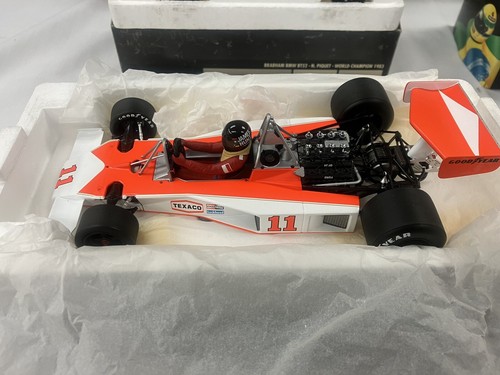 自動車 Hot Wheels F1 World Champions 1:18 HotWheels 1:18 Michael Schumacher Ferrari F2001 Formula 1