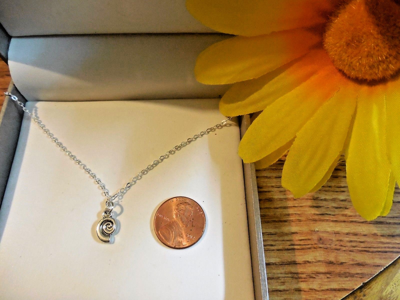 Disney Little Mermaid Women JUNIORS Graphic Tee With Necklace LOT and Bangle New