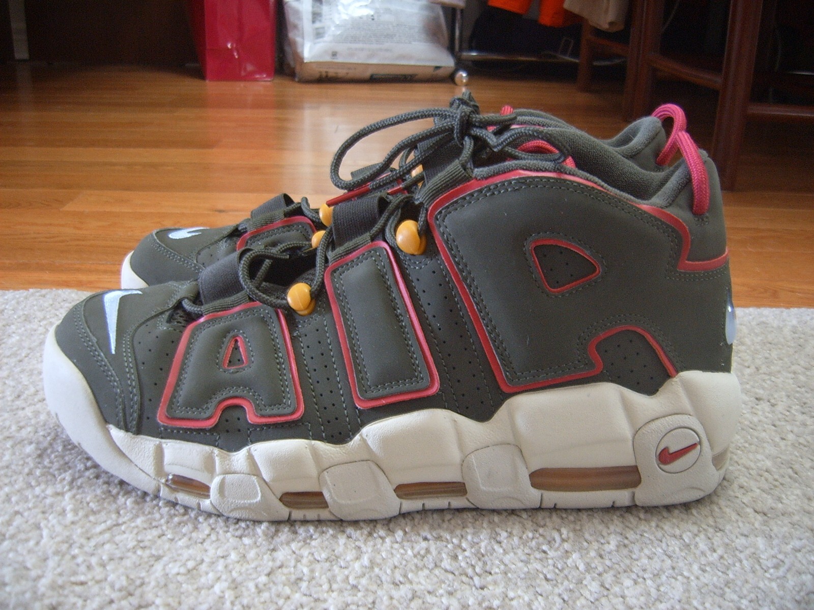 air uptempo size 11
