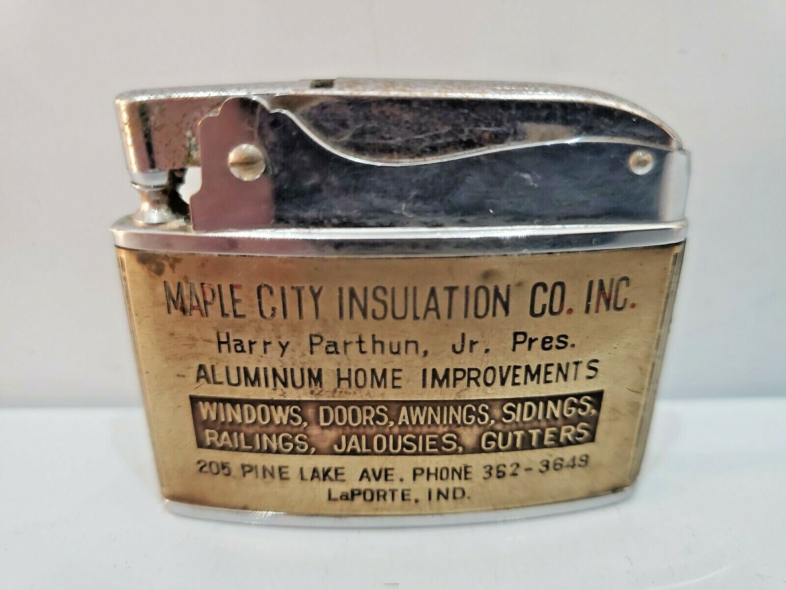 Vintage Working Advertising LOGO 