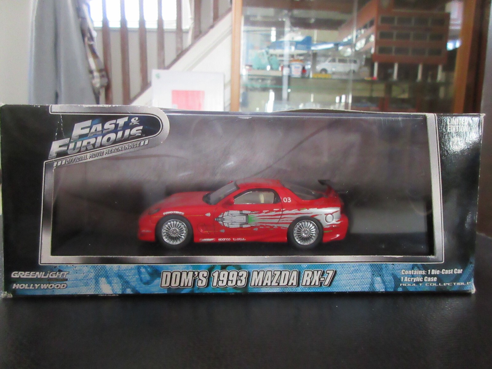 1993 Mazda RX-7 ミニカー 赤 1：18 1993 Mazda RX-7 ミニカー 赤 1：18 kyosho 1/18 Scale Mazda