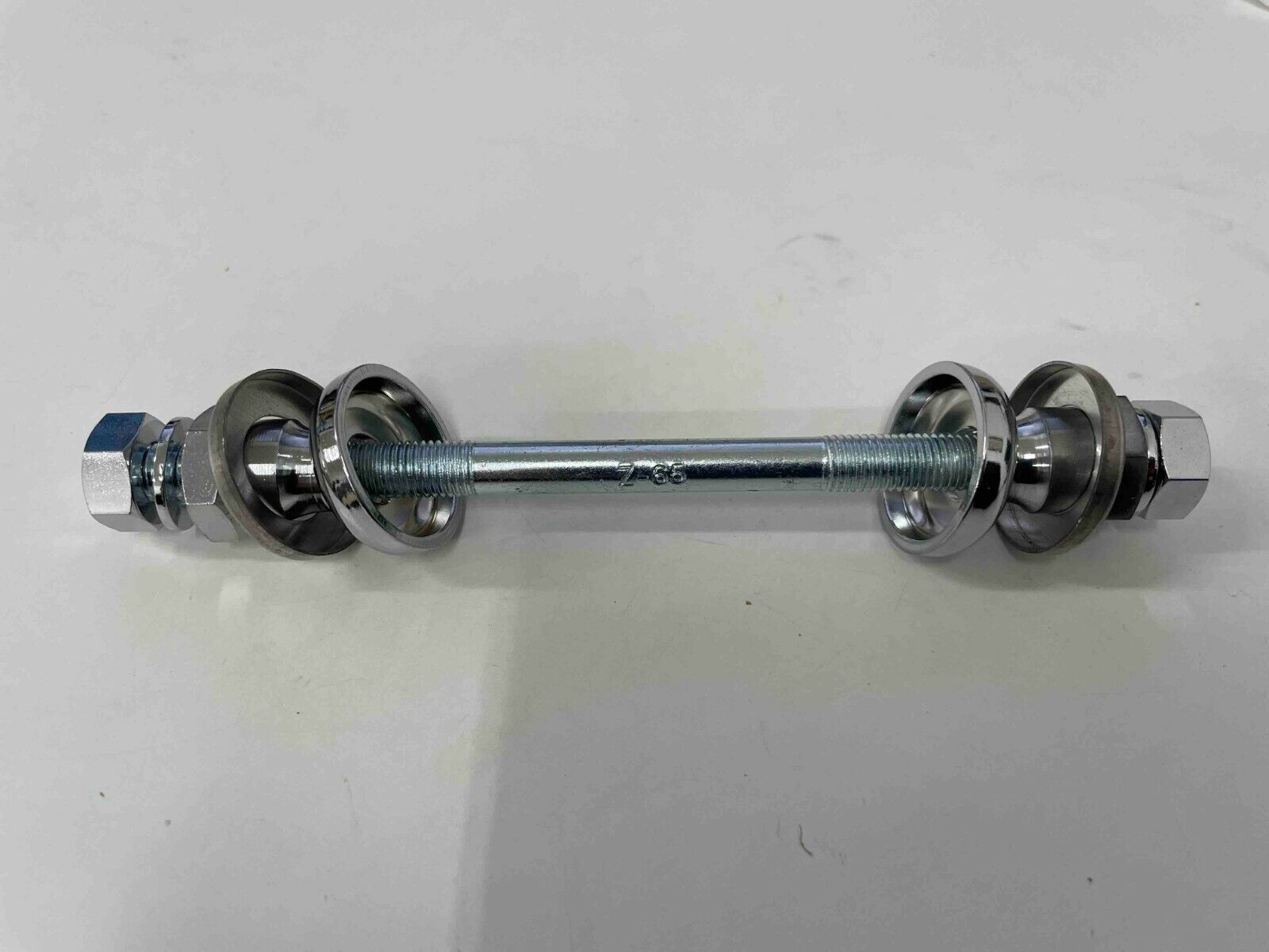 Schwinn Approved 1965 Stingray Bicycle Front Hub Axle Schwinn Approved 1965 Stingray Bicycle Front Hub Axle