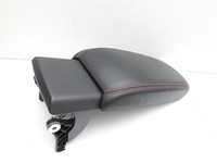 Mercedes W176 A200 12-15 Armlehne Mittelarmlehne Auflage Leder Schwarz mit roter Naht Mercedes W176 A200 12-15... Vorschau 4