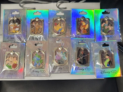 【新品】1周年&10th Anniversary PINS COLLECTION $_12.JPG?set_id=880000500F