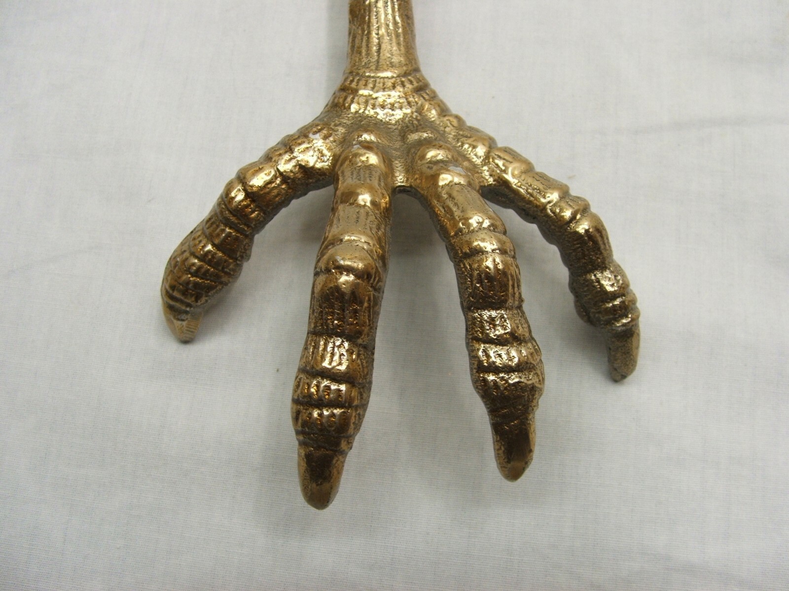 Eagle Claw Back Scratcher Brass Metal Shaft Realistic Look Claw 12