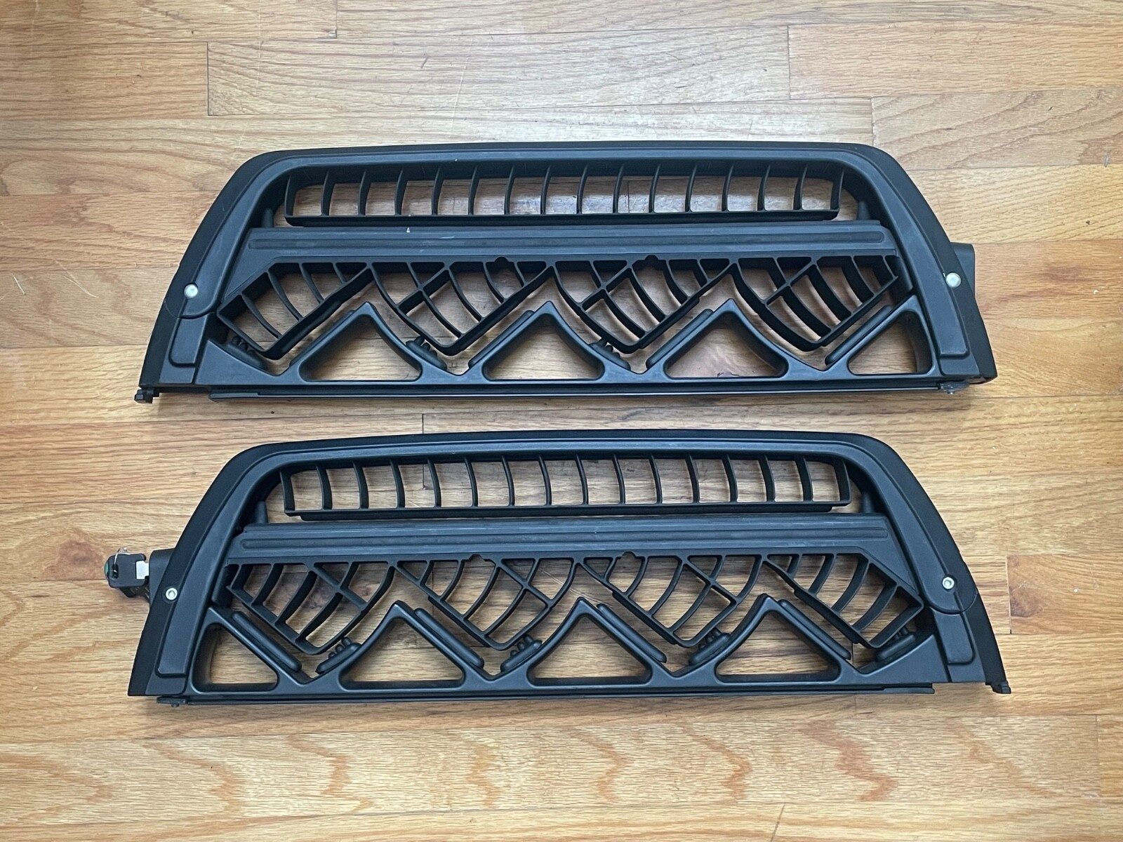 Genuine BMW Roof Bar Rail Ski Snowboard Carrier Holder 82720406587