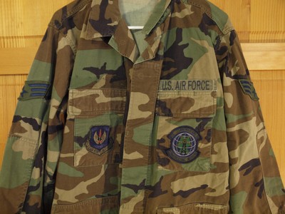US Army M81 Woodland Camo BDU Uniform Field Jacket, Size Medium Long