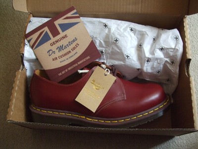 doc martens 1461 hardlife