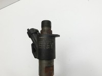 Volvo V60 D4 10-13 2,0d 120KW Injektor Einspritzdüse Zyl.4 Volvo V60 D4 10-13 24.03.2011 31303238 0445116046 gebraucht Vorschau 2