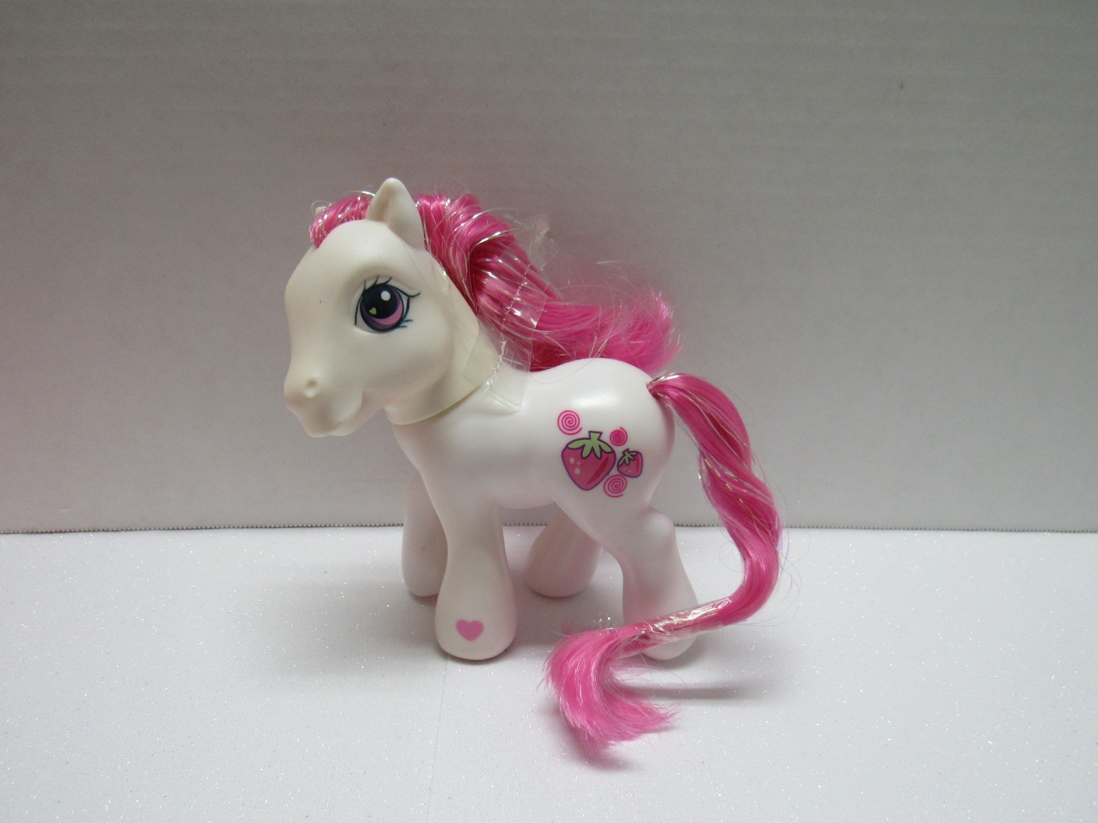 MY LITTLE PONY G3 2005 PONY & ME SET LET'S GO STRAWBERRY SWIRL  + ACCESSORIES