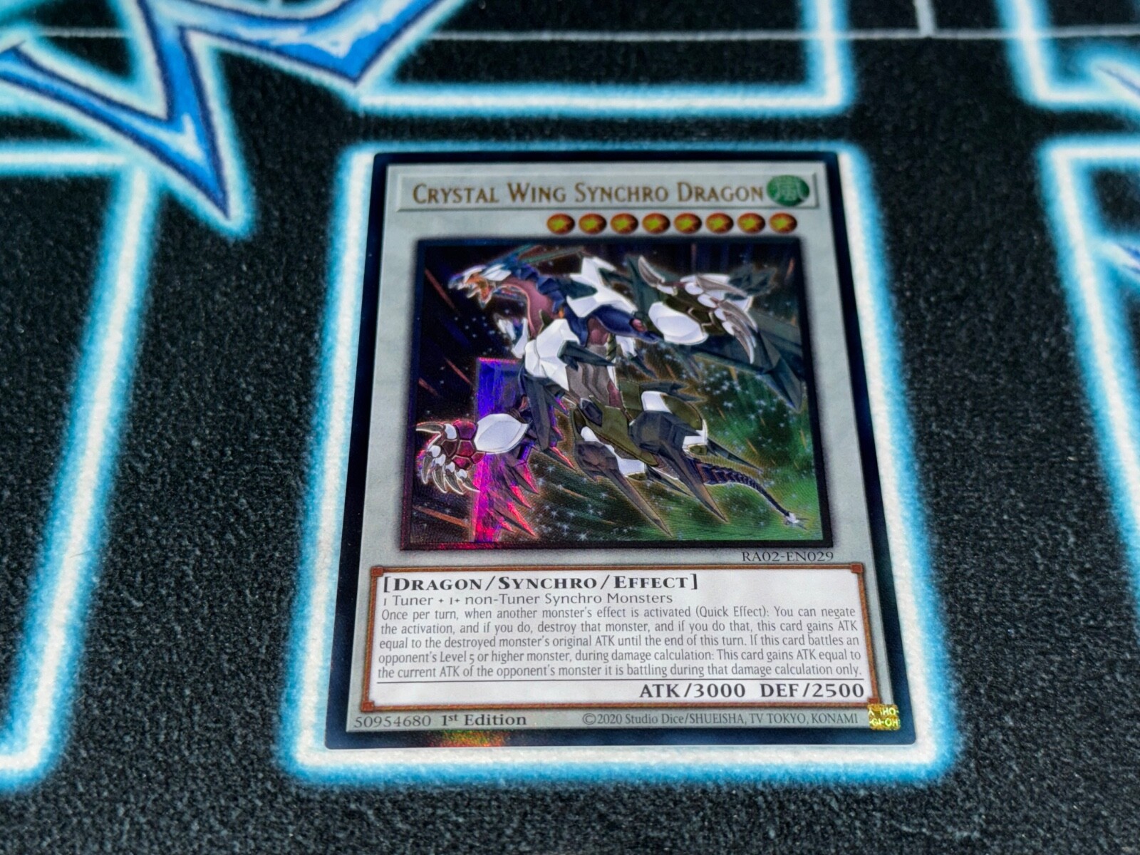 Crystal Wing Synchro Dragon - RA02 - Prismatic Ultimate Rare