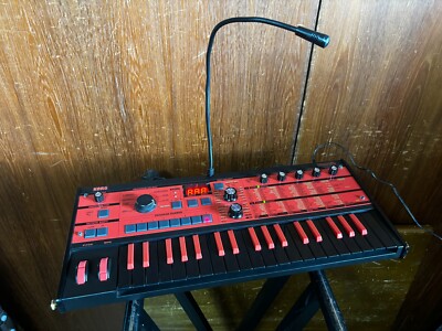 Korg Microkorg BKRD Black x Red limited edition Synthesizer/Vocoder w/ mic, bag