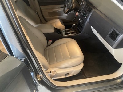 image 3 of interior