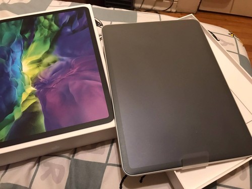 Apple iPad Pro 2nd Gen. 256GB, Wi-Fi, 11 in - Silver