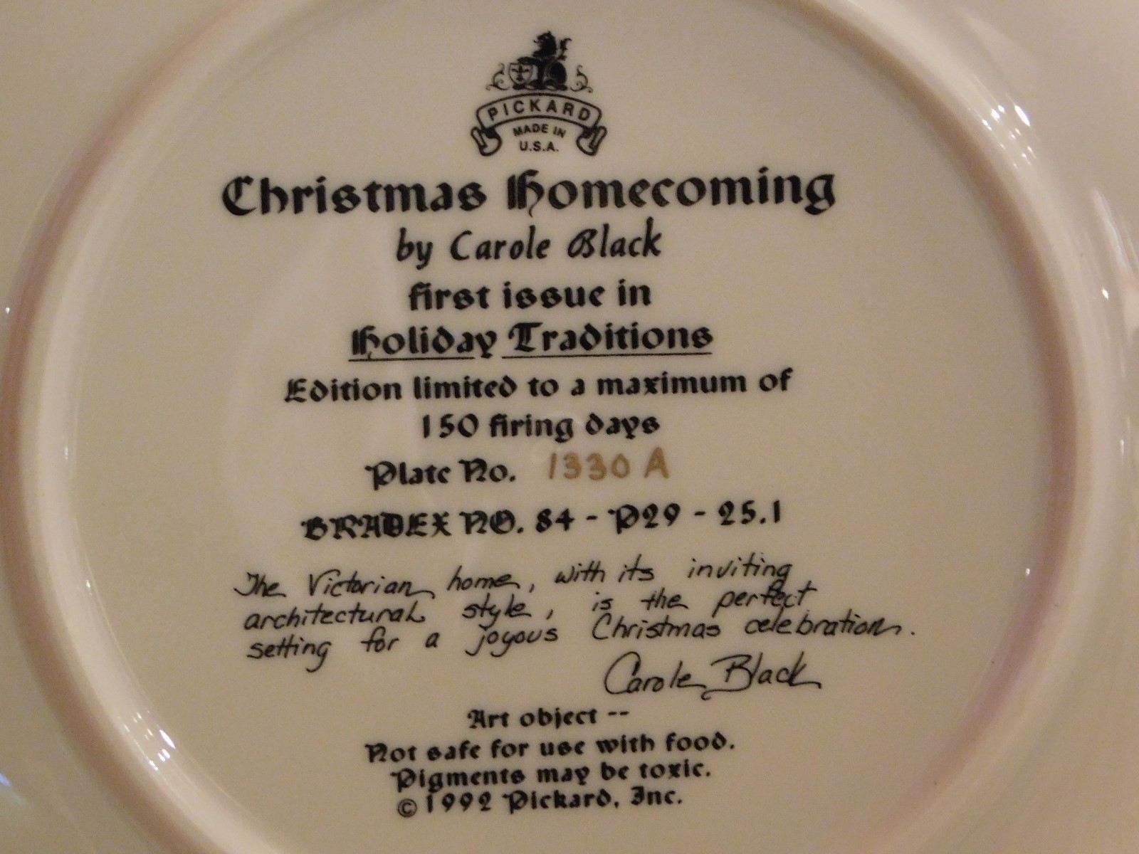 Carole Black CHRISTMAS HOMECOMING 1992 Collector Plate COA