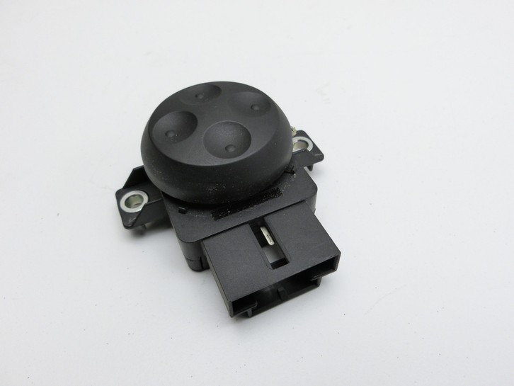 Audi A4 8W B9 15-19 Sitzverstellung Schalter Links Vorne Audi A4 8W B9 15-19 05.04.2016 8E0959777A 8E0959777A4PK... Vorschau 2
