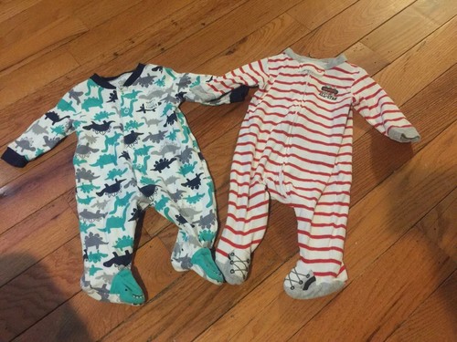 CARTERS BABY BOY CLOTHING LOT NEWBORN SLEEPERS BASEBALL CONSTRUCTION DINOS