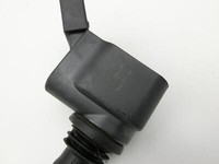 VW Polo V 6R 14-17 TSI 1,2 66KW Zündspule Zyl.4 VW Polo V 6R 14-17 25.04.2017 04E905110K 77300010 gebraucht Vorschau 4