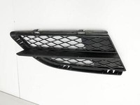 BMW E90 325i 09-13 Frontblende Frontleiste Rechts Unten Teiloffen BMW E90 325i 09-13 16.09.2011 7198902 51117198902... Vorschau 1
