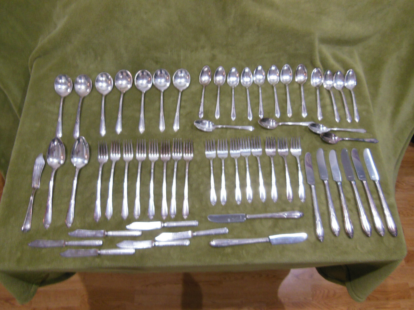 Rogers Bros x11 IS INSPIRATION CORN Silver plate flatware 55