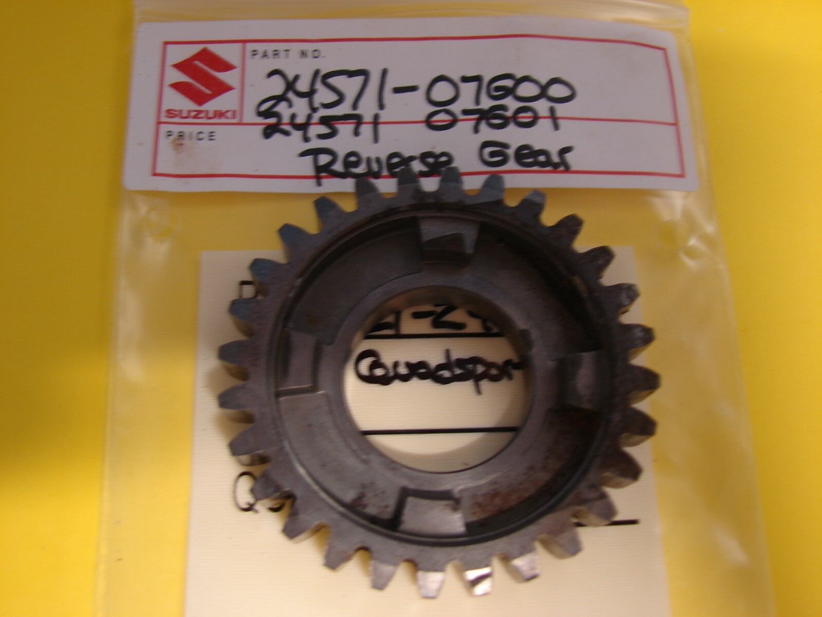 NOS SUZUKI LT-Z 400 QUADSPORT REVERSE GEAR 24571-07600 24571 NOS SUZUKI LT-Z 400 QUADSPORT REVERSE GEAR 24571-07600 24571