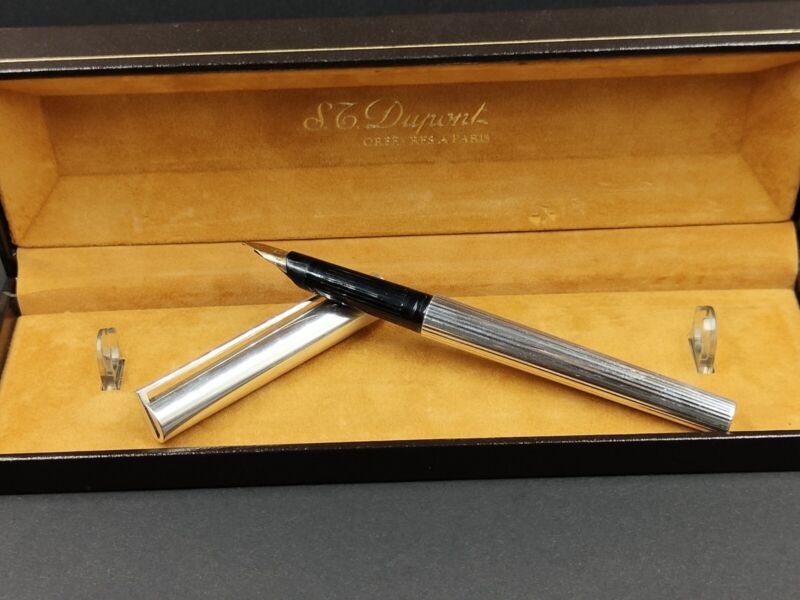 Nice ST Dupont Sterling Silver 925 Fountain Pen / With Box ( ZX15-0590 )