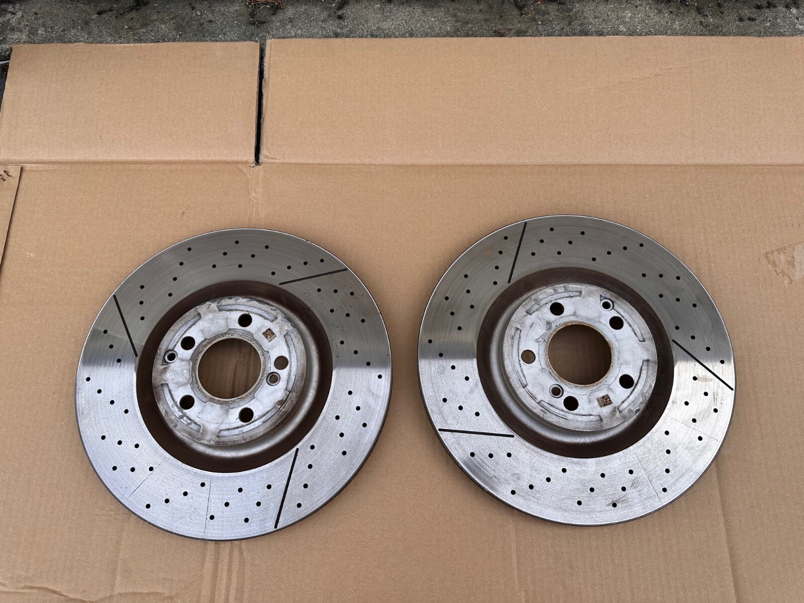 りばてぃ6666さん専用　Mercedes-AMG brembo　キャリパー 楽天ランキング1位】 りばてぃ6666さん専用 Mercedes-AMG