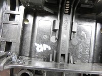 BMW F45 218d 14-18 2,0d 110KW Verstellung Kniekehlenkissen Rechts Vorne BMW F45 218d 14-18 21.09.2017 8510204... Vorschau 6