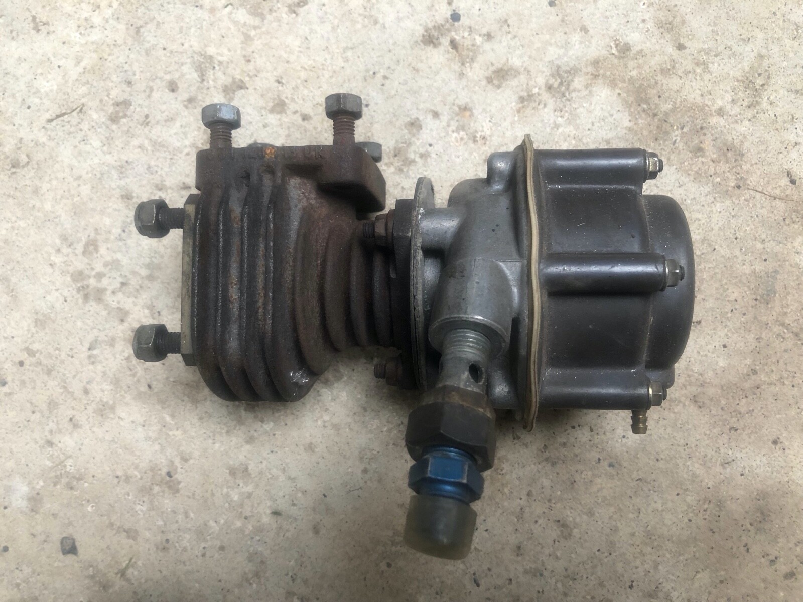 Audi RS2 Wastegate Boost Pressure Regulator Turbo 035145725A
