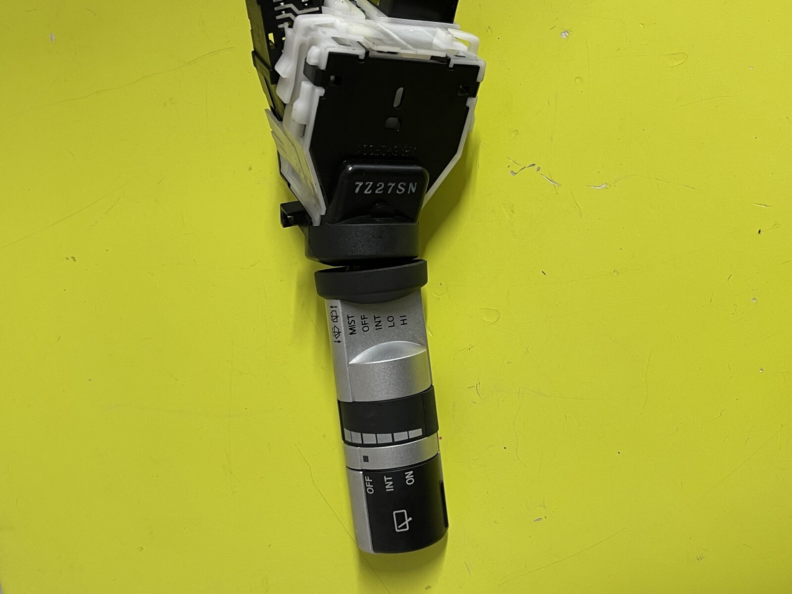 NISSAN 350z WIPER SWITCH - thumbnail 2