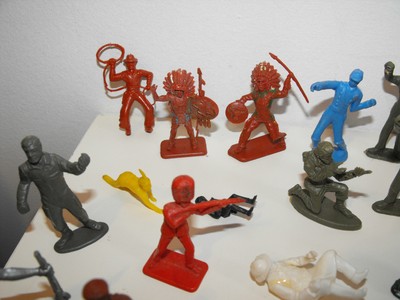 Lot of 39 figures Mixed Soldier Cowboys Indians Driver and more....