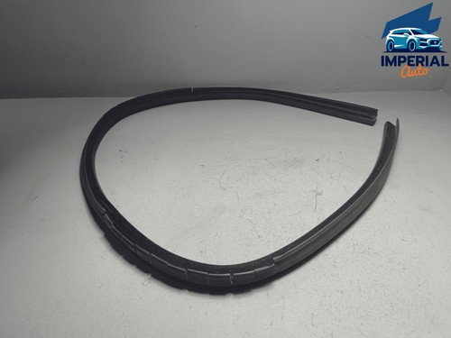 2018-2024 Freightliner Cascadia Passenger Door Window Glass Inner Seal OEM
