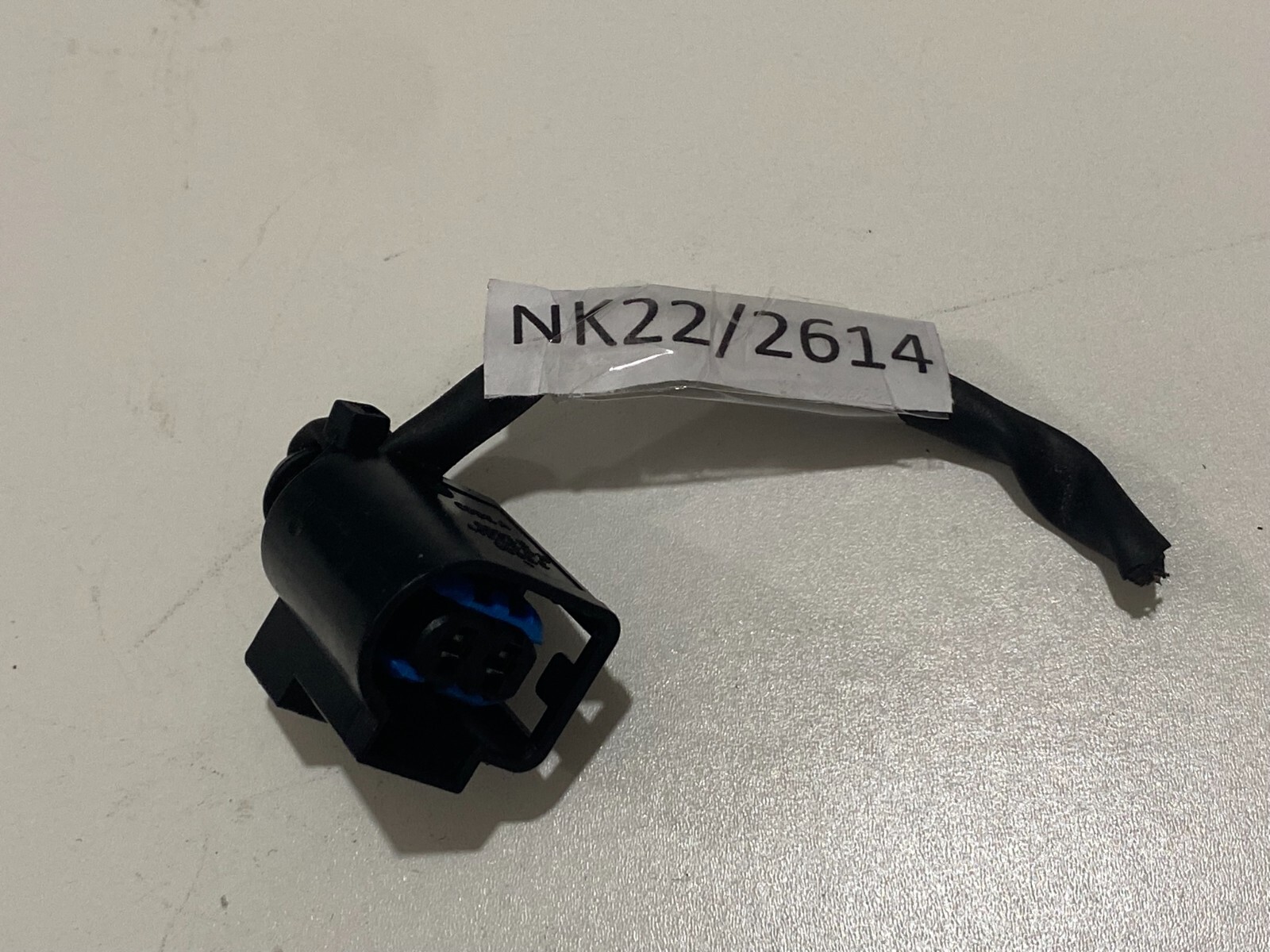 Genuine Mercedes-Benz Wiring Loom Harness Plug Connector Genuine Mercedes-Benz Wiring Loom Harness Plug Connector