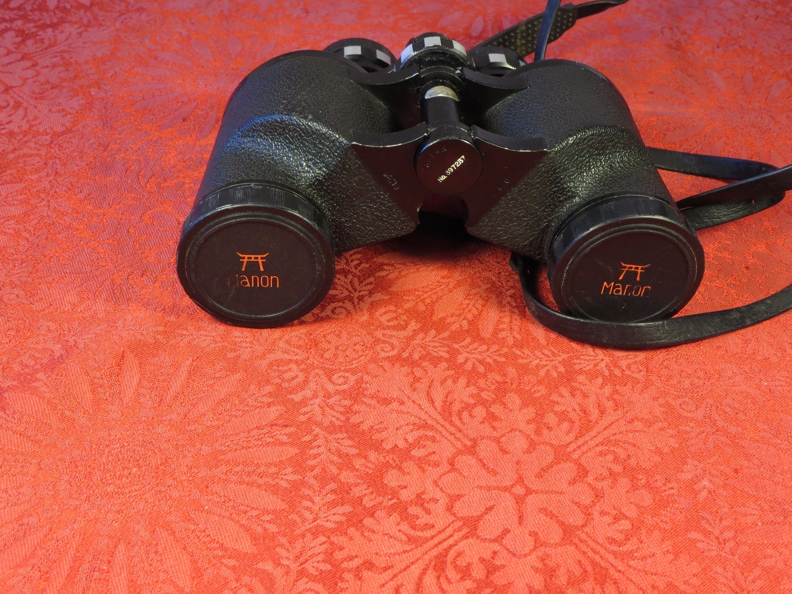 manon binoculars