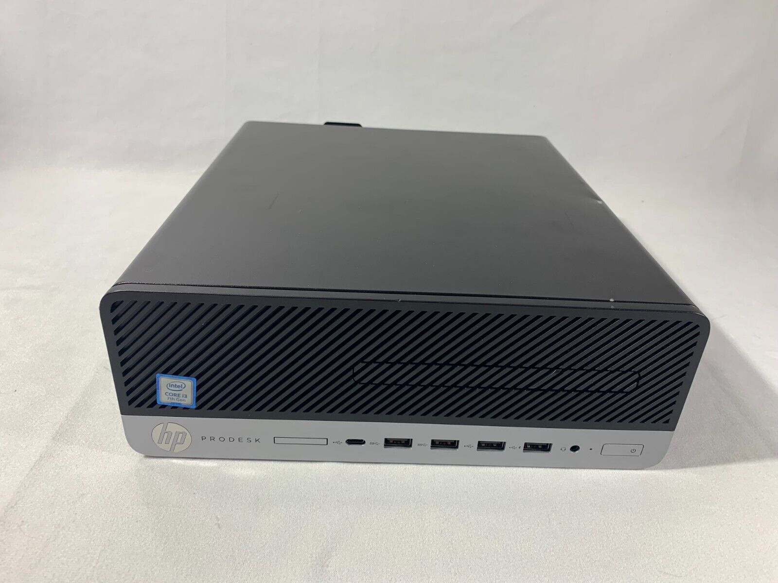 HP ProDesk 600 G3 SFF i3-7100 3.90GHz 450GB HDD 4GB RAM Win 10 Pro WIFI Desktop HP ProDesk 600 G3 SFF i3-7100 3.90GHz 450GB HDD 4GB RAM Win 10 Pro WIFI Desktop