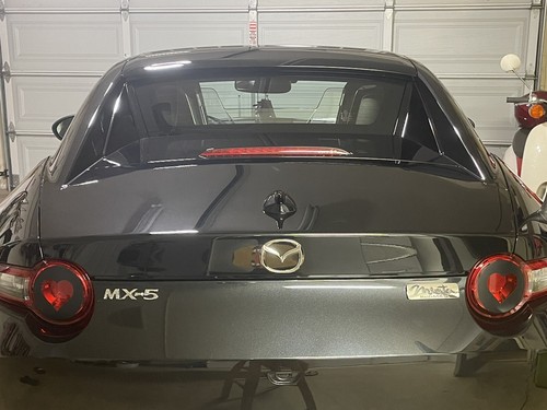 Scheibenwischer Bunte Autowischerblätter Für Mazda Für MX-5 Für Miata Für  Targa Für Cabrio NB NC ND RF 1998 2000 2005 2008 2010 2015 2019 2020 2022  Ersatzwischblätter (Color : Yellow, Size : Miata 2 : : Auto &  Motorrad