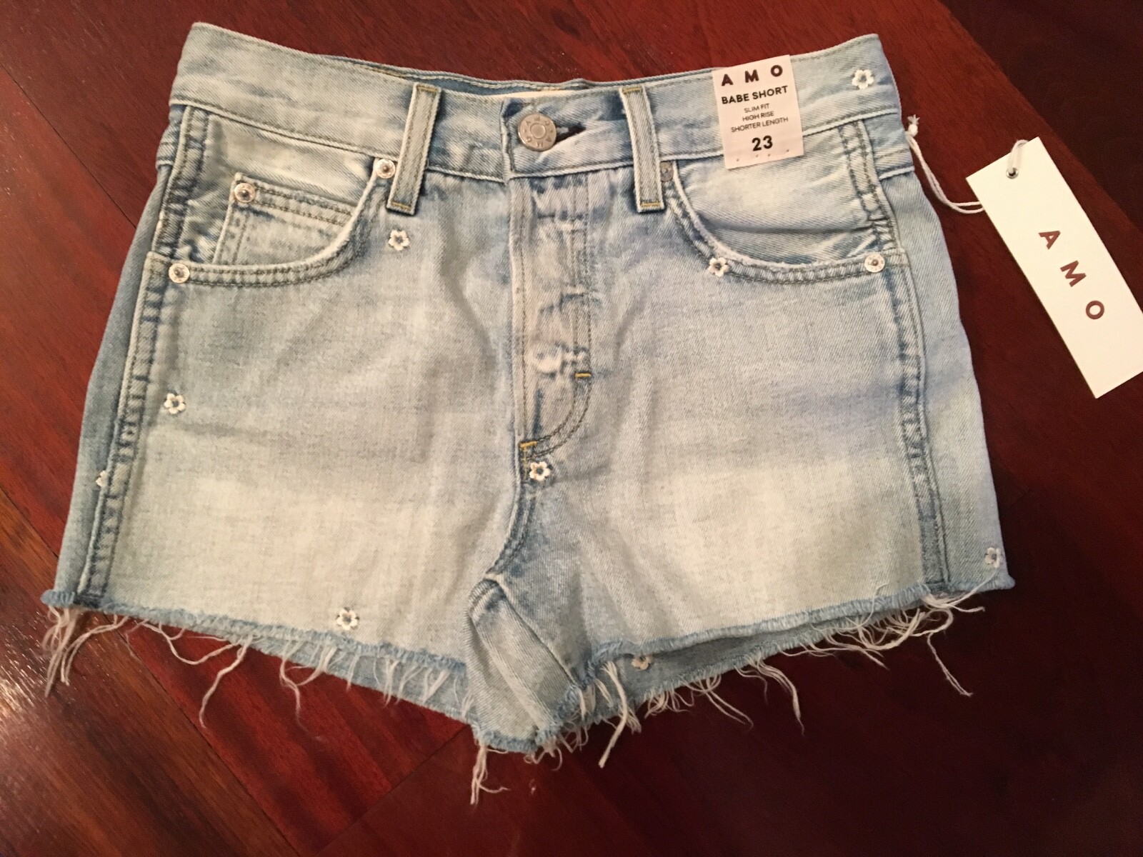 Babe Short Shorts