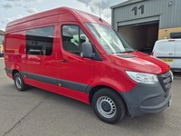2022 Mercedes-Benz Sprinter 315 MWB 6 seat COMBI CREW van, AIR CON PANEL VAN Die
